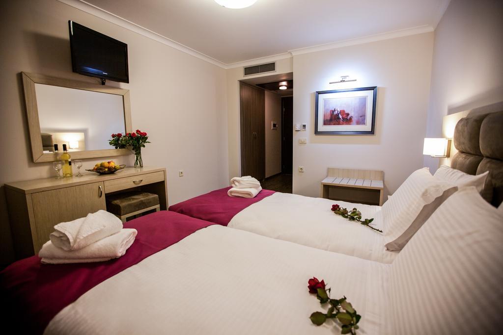 יואנינה Filokalia Hotel מראה חיצוני תמונה