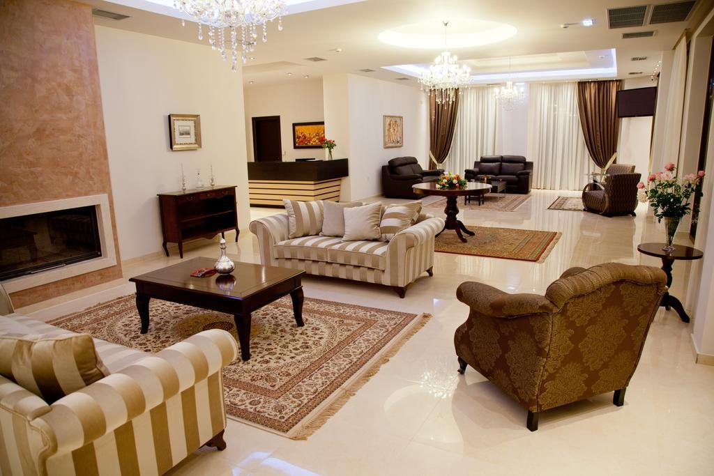 יואנינה Filokalia Hotel מראה חיצוני תמונה